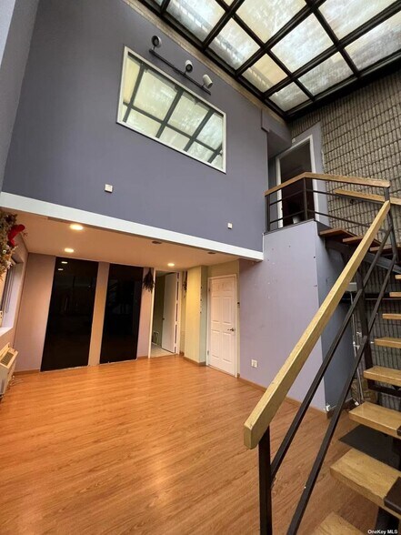 More Photos Of 4621 Little Neck Pky, Little Neck Office Residential For Sale