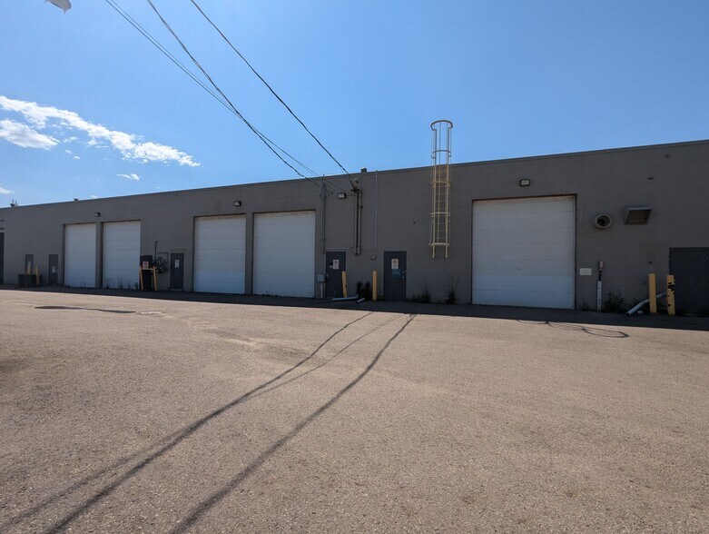 More Photos Of 242 Macalpine Cres, Wood Buffalo Warehouse For Lease