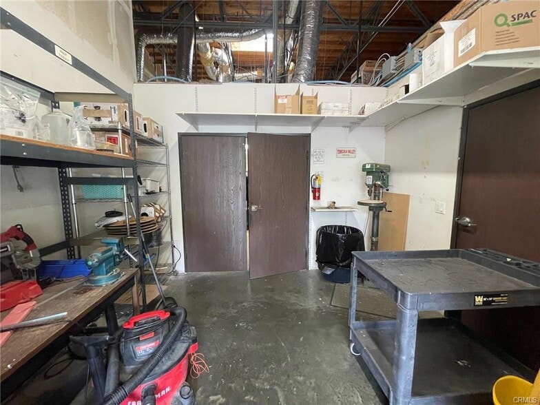 More Photos Of 42065 Zevo Dr, Temecula Warehouse For Sale