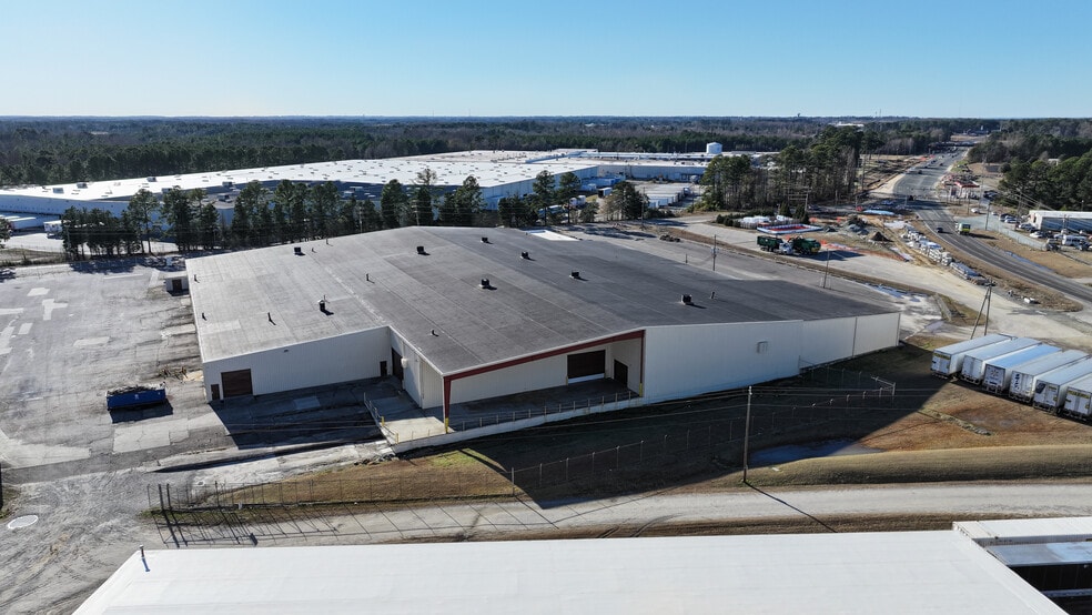 More Photos Of 2509 Cox Mill Rd, Sanford Manufacturing For Lease