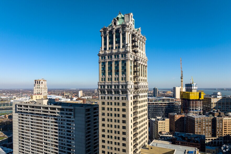 More Photos Of 1265 Washington Blvd, Detroit Office For Lease