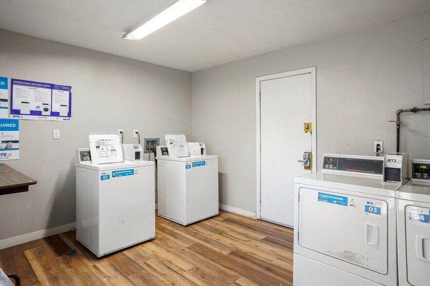 More Photos Of 25 N 31st St, Colorado Springs Apartments For Sale