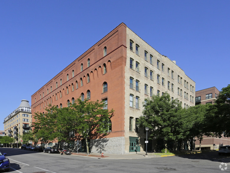 Primary Photo Of 400 N 1st St, Minneapolis Loft Creative Space For Sale