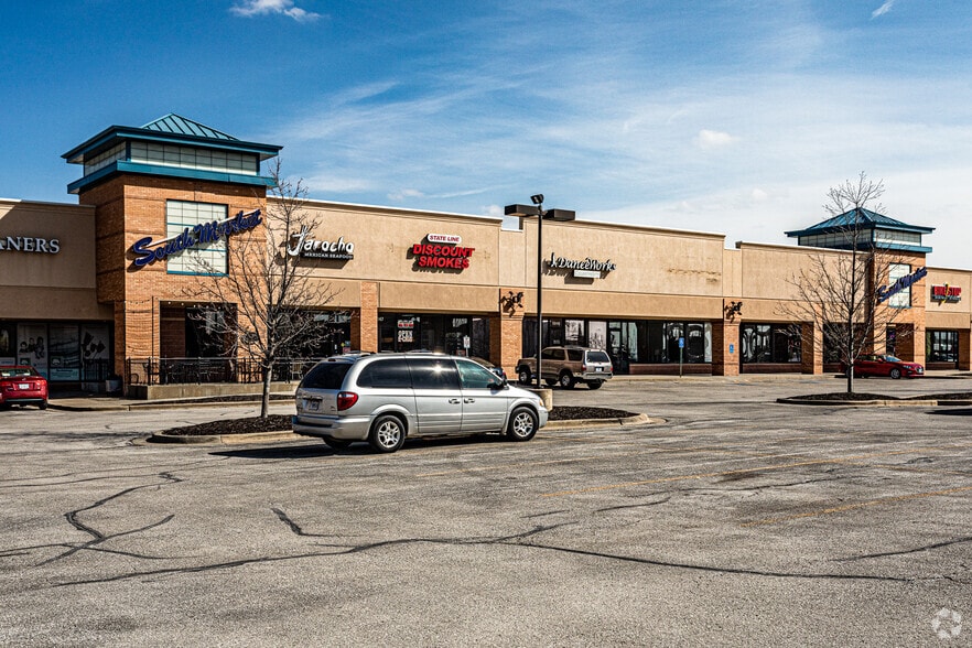Primary Photo Of 13129-13171 State Line Blvd, Kansas City General Retail For Lease