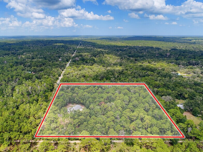 More Photos Of 26311 Willow St, Brooksville Specialty For Sale