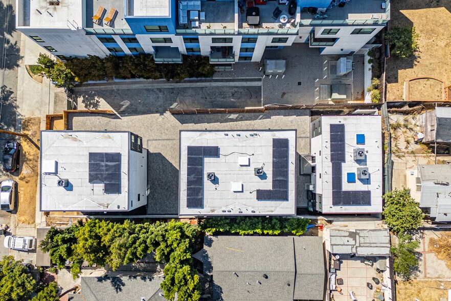 More Photos Of 2129 Aaron St, Los Angeles Apartments For Sale