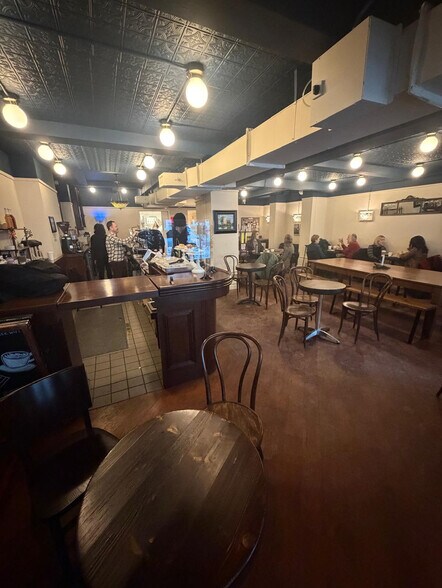 More Photos Of 200 W 20th St, New York Apartments For Lease