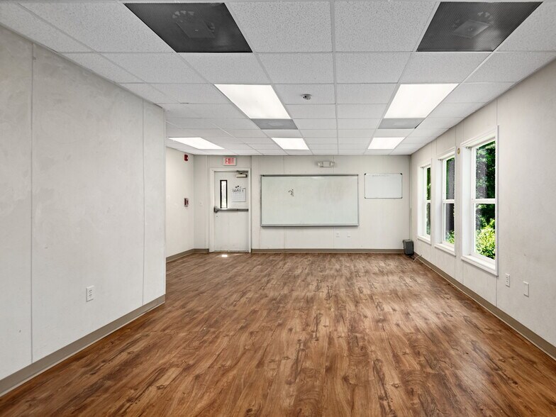 More Photos Of 447 Lily Pad Ln, Flat Rock Lodge Meeting Hall For Lease