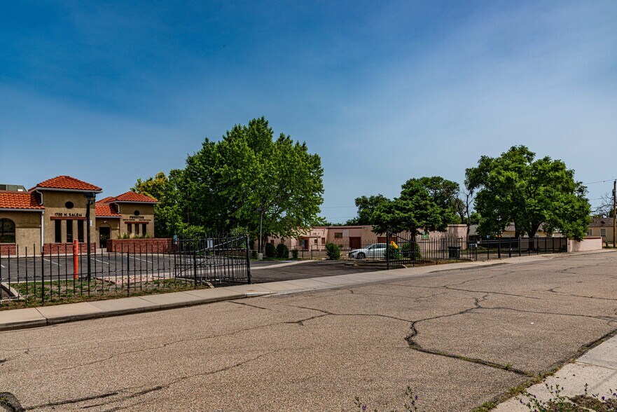 More Photos Of 1610 N Salem Ave, Pueblo Storefront Retail Residential For Lease