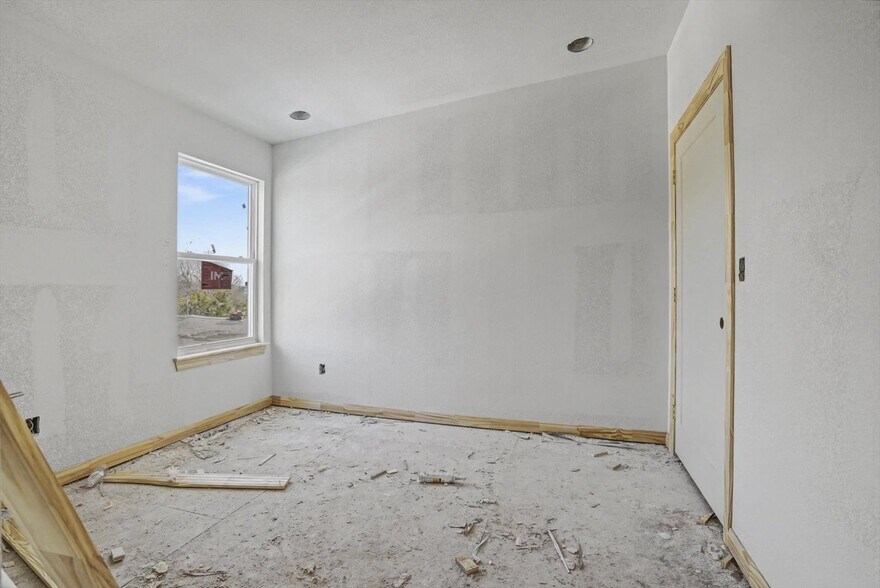 More Photos Of 1244 S Quincy Ave, Tulsa Multifamily For Sale