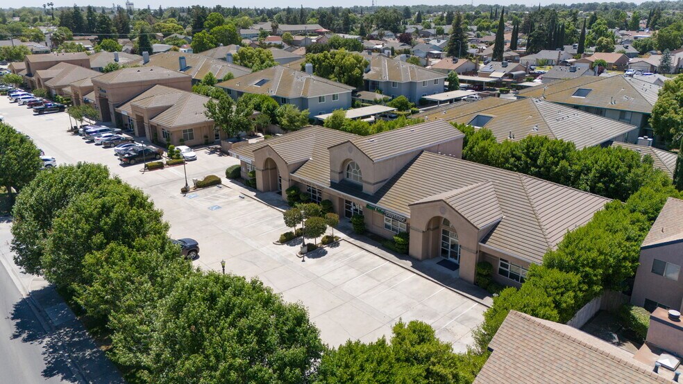 More Photos Of 1444 W Main St, Ripon Medical For Sale