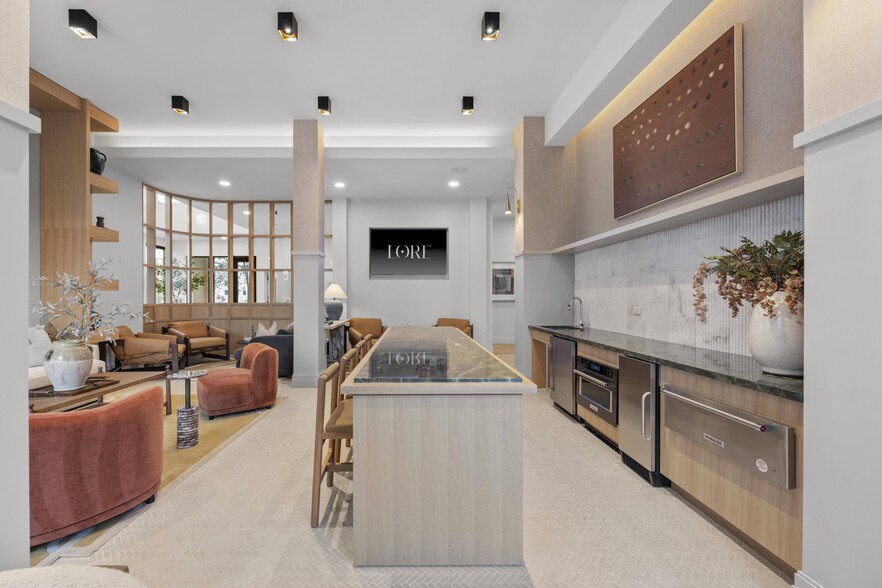 More Photos Of 266 Canal St, Salem Apartments For Lease