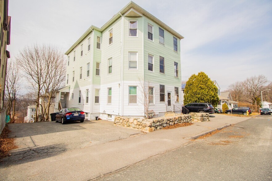 Primary Photo Of 91 Stanton St, Worcester Multifamily For Sale
