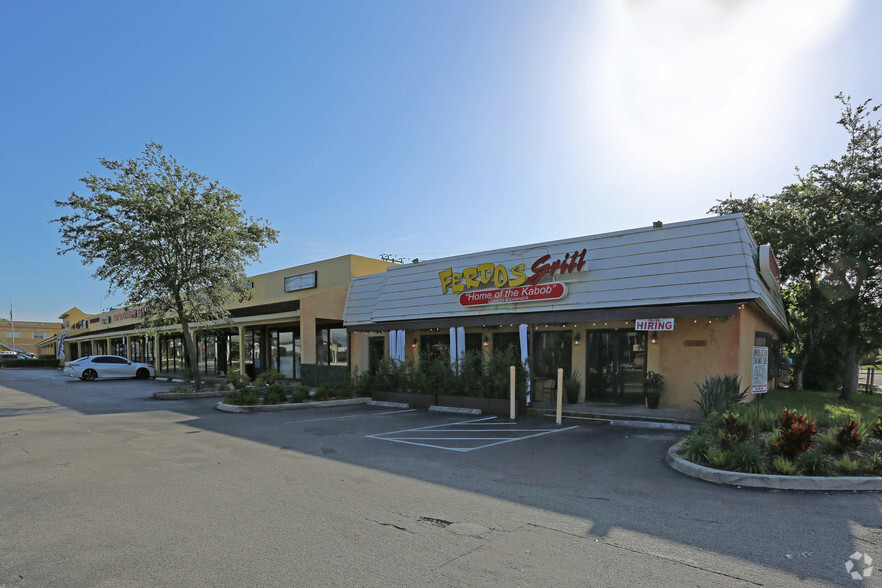 Primary Photo Of 4300-4370 N Federal Hwy, Fort Lauderdale Unknown For Lease