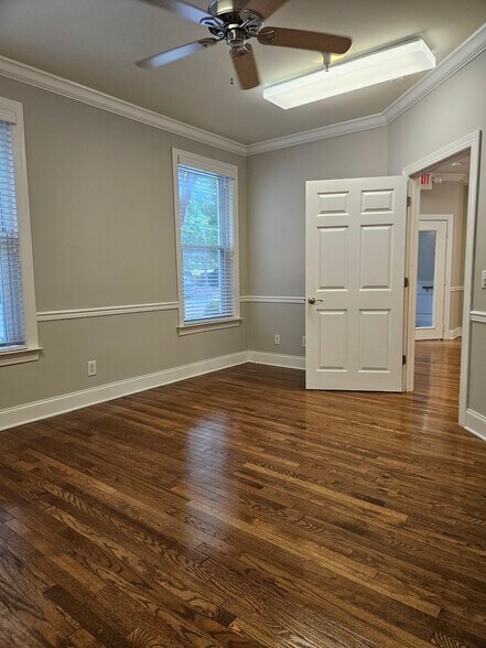 More Photos Of 321 Billingsly Ct, Franklin Loft Creative Space For Lease