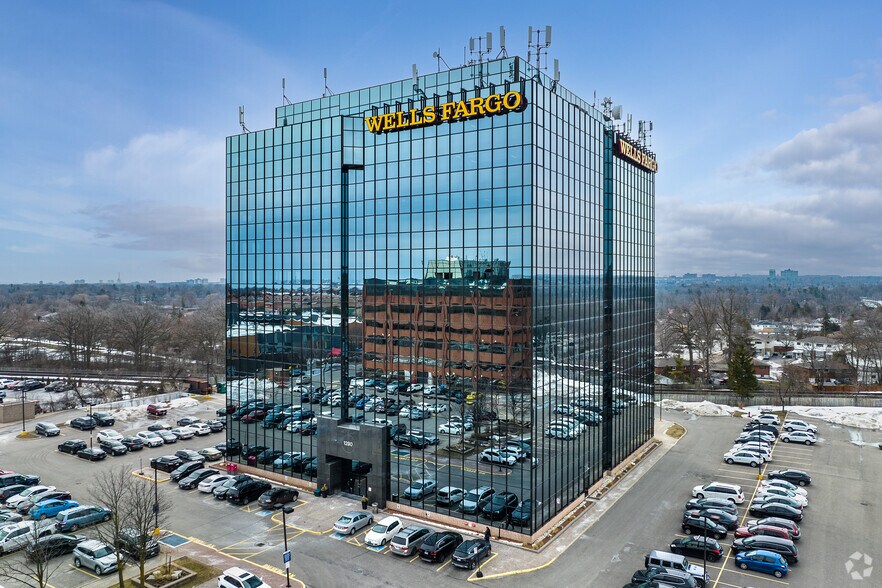 More Photos Of 1270 Central Pky, Mississauga Unknown For Lease