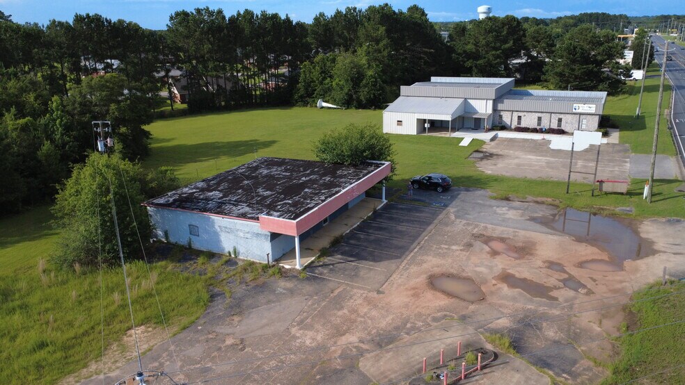 More Photos Of 3178 Hartford Hwy, Dothan Service Station For Lease