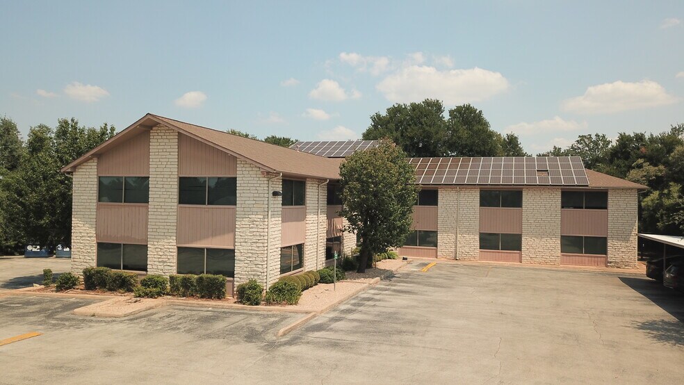 Primary Photo Of 12466 Los Indios Trl, Austin Office For Sale