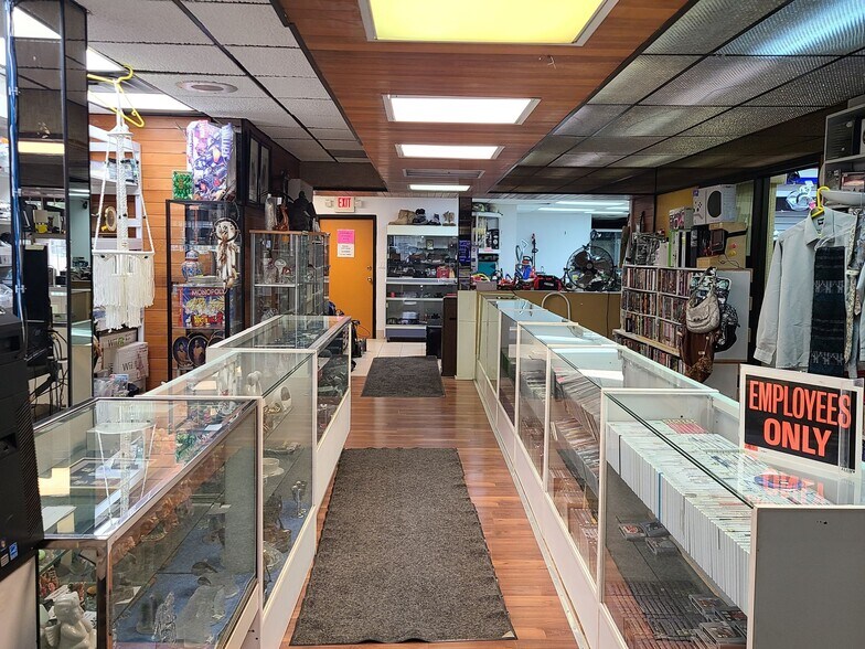 More Photos Of 10852 97th St NW, Edmonton General Retail For Sale