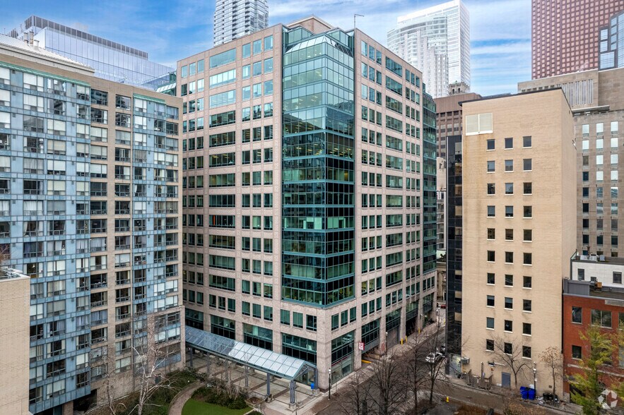Primary Photo Of 1 Toronto St, Toronto Office For Lease