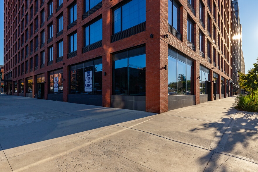 More Photos Of 40 Bruckner Blvd, Bronx Apartments For Lease