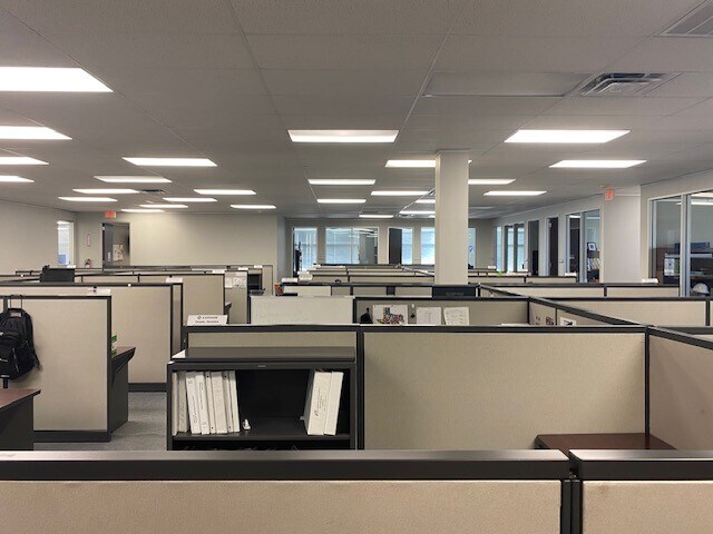 More Photos Of 15310 Park Row, Houston Office For Lease