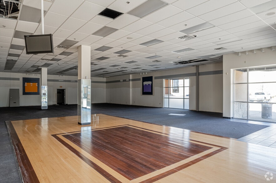 More Photos Of Shackleford Rd & I-430, Little Rock Unknown For Lease