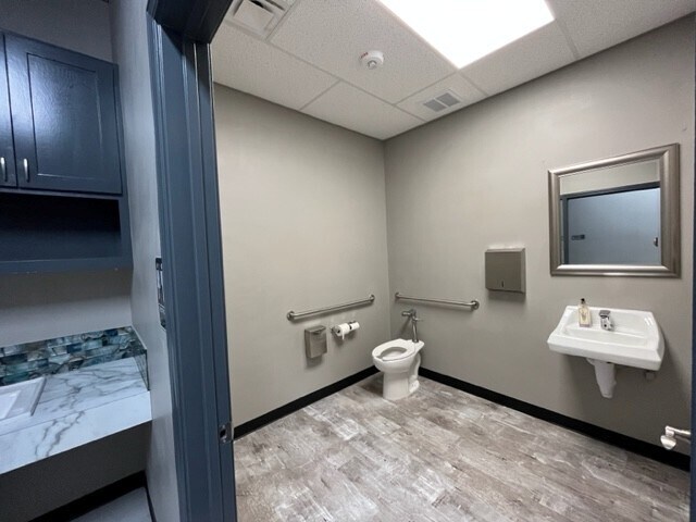 More Photos Of 1551 Greens Prairie Rd W, College Station Unknown For Lease