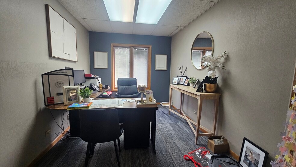 More Photos Of 17236 Harlem Ave, Tinley Park Office For Sale