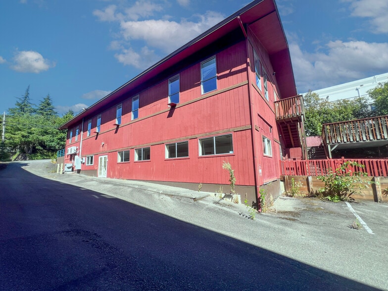More Photos Of 1003 7th Ave, Kirkland Office Residential For Lease