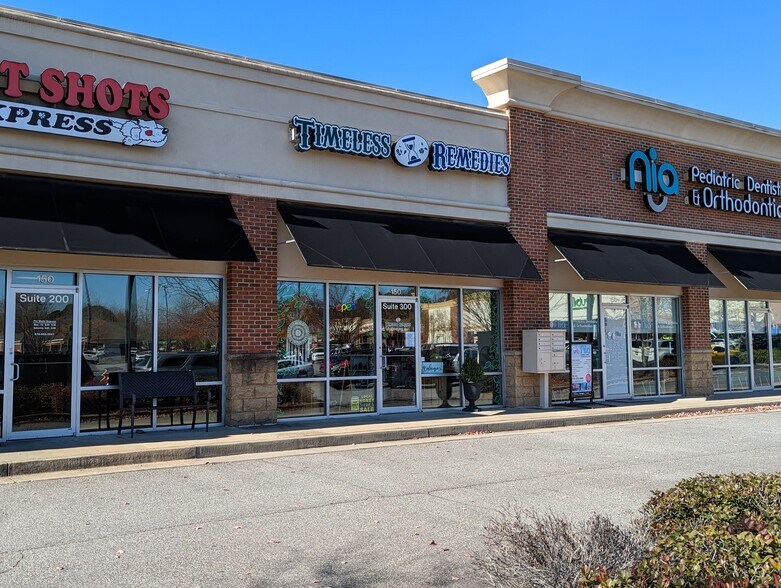 More Photos Of 150 Prominence Point Pky, Canton Unknown For Lease
