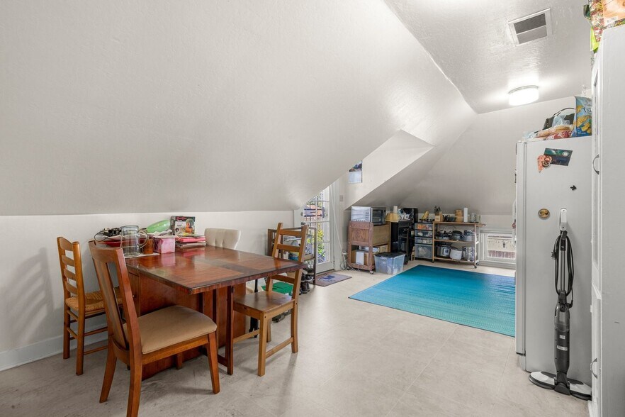 More Photos Of 142 N Central Ave, Campbell Office Residential For Sale