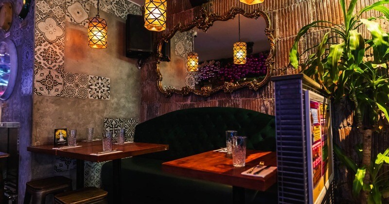 More Photos Of 2850 31st St, Astoria Restaurant For Sale