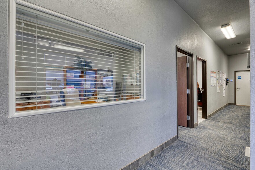 More Photos Of 10131 Iron Rock Way, Elk Grove Manufacturing For Lease