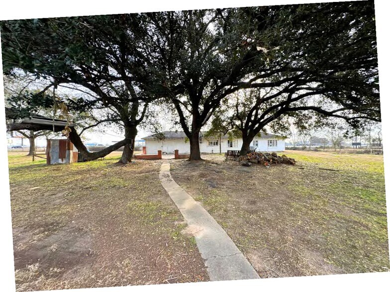 More Photos Of 24811 N Highway 6, Hempstead Land For Sale