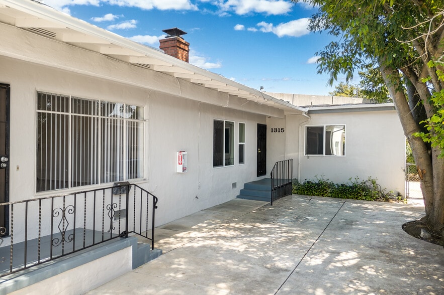 More Photos Of 1311-1313 Curtis St, Berkeley Apartments For Sale