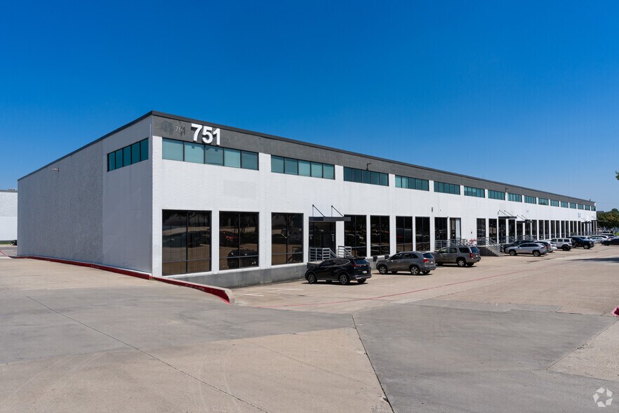 More Photos Of 756 Port America Pl, Grapevine Unknown For Lease