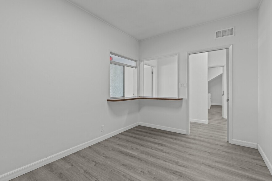 More Photos Of 16705 Hawthorne Blvd, Lawndale Medical For Lease