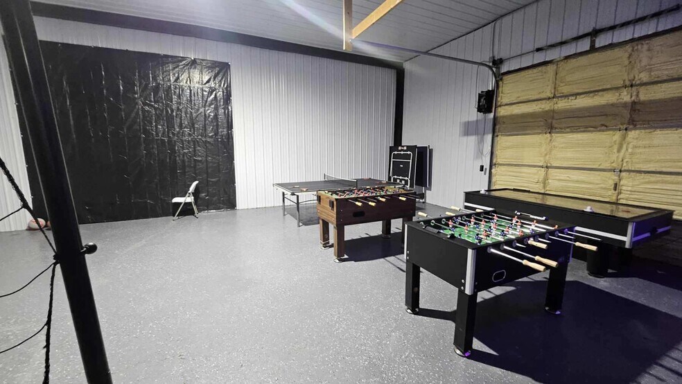 More Photos Of 1105 Sinclair St, Bottineau Flex For Sale