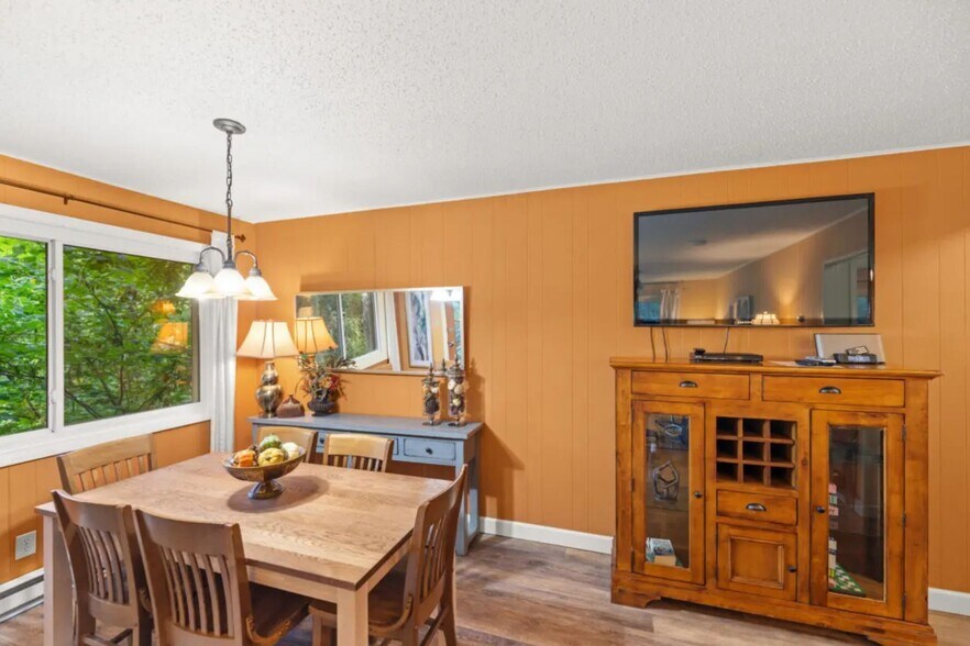 More Photos Of 7 N Delano Rd, Asheville Apartments For Sale