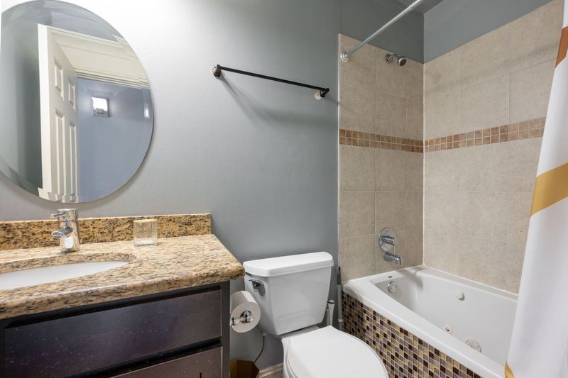 More Photos Of 4956 S Vincennes Ave, Chicago Apartments For Sale