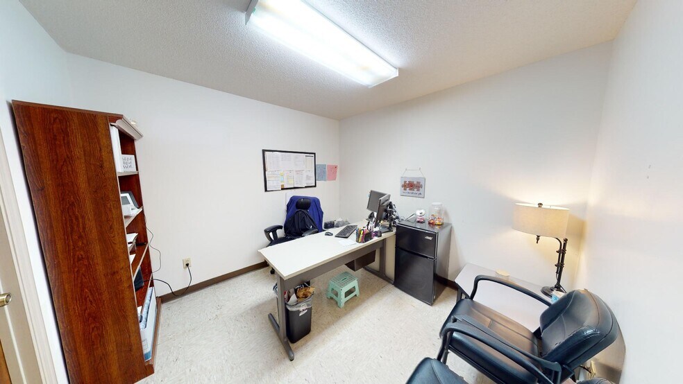 More Photos Of 2773 Marshall Dr, Tifton Warehouse For Sale