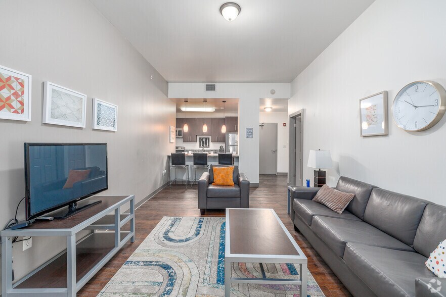 More Photos Of 7-9 Court St, Binghamton Apartments For Lease