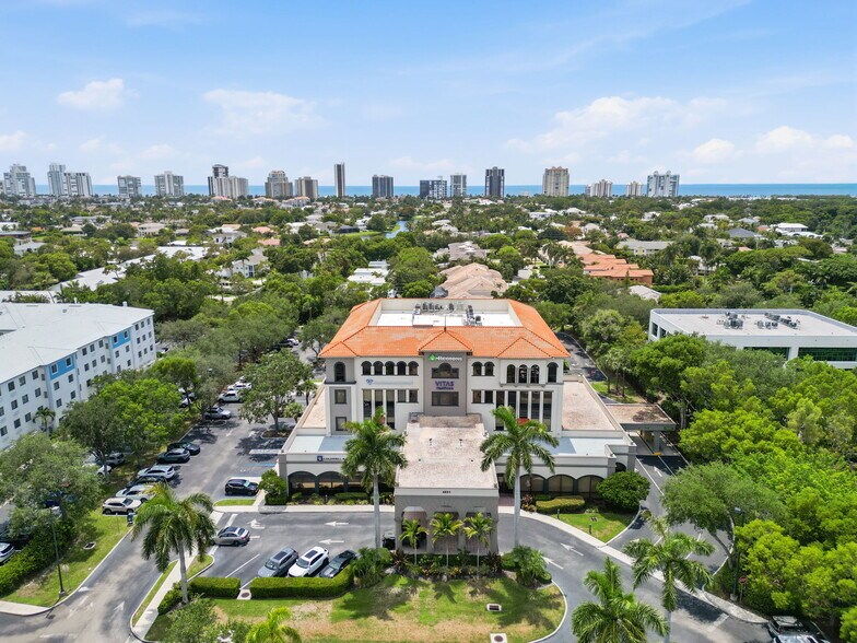 More Photos Of 4851 Tamiami Trl N, Naples Office For Lease