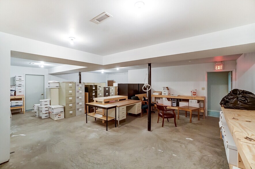 More Photos Of 1354 N Monroe Dr, Xenia Medical For Sale