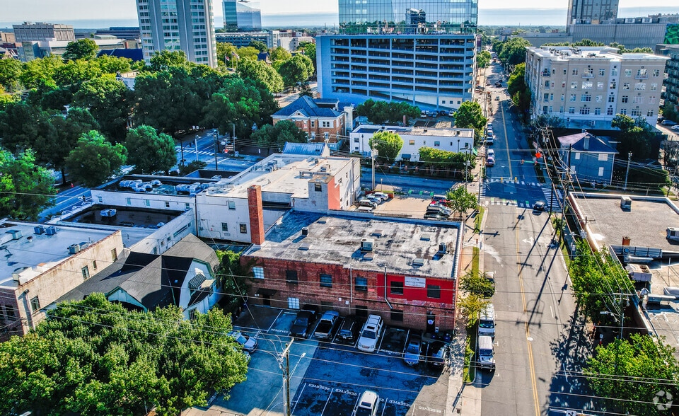 More Photos Of 400 W Morgan St, Raleigh Office For Sale