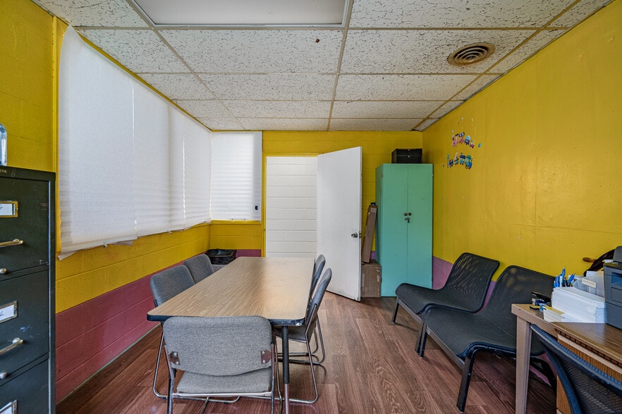 More Photos Of 1424 S 55th St, Kansas City Religious Facility For Sale