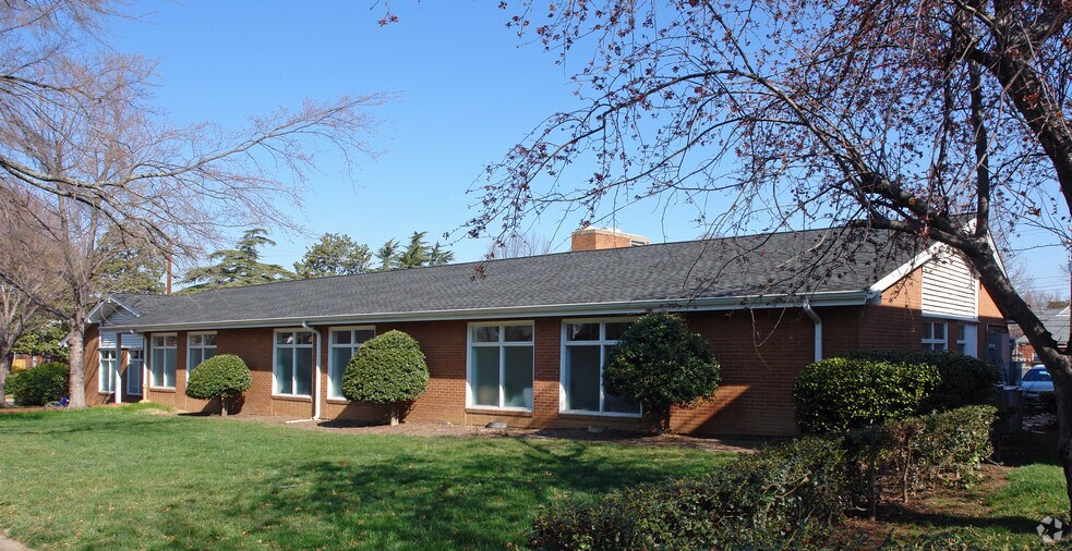 More Photos Of 3536 Grove Ave, Richmond Medical For Lease