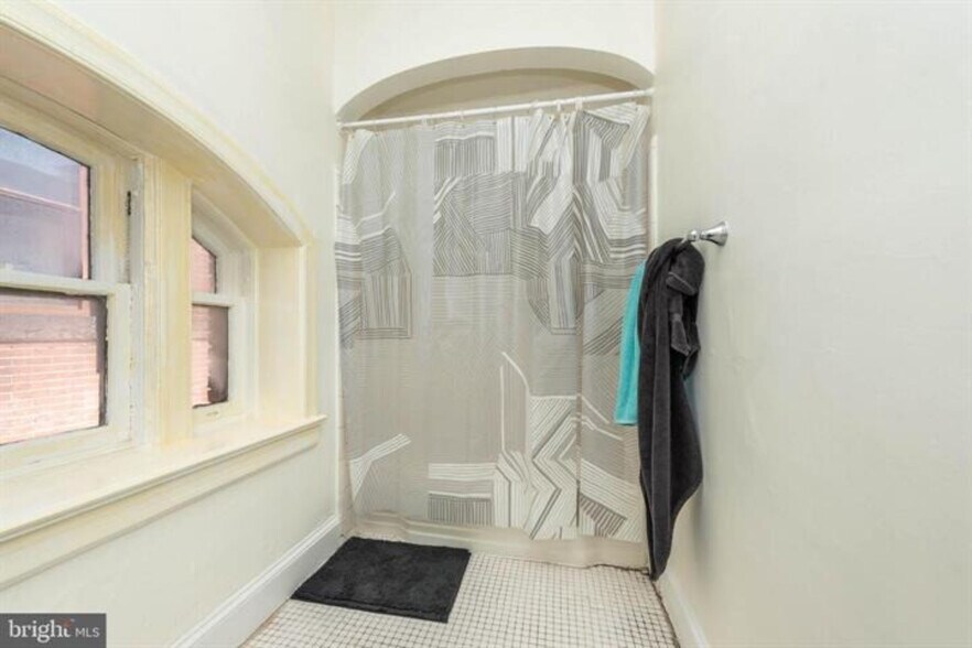 More Photos Of 1801 Eutaw Pl, Baltimore Apartments For Sale