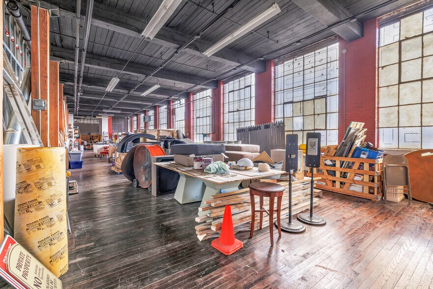 More Photos Of 35-69 Benham Ave, Bridgeport Flex For Lease